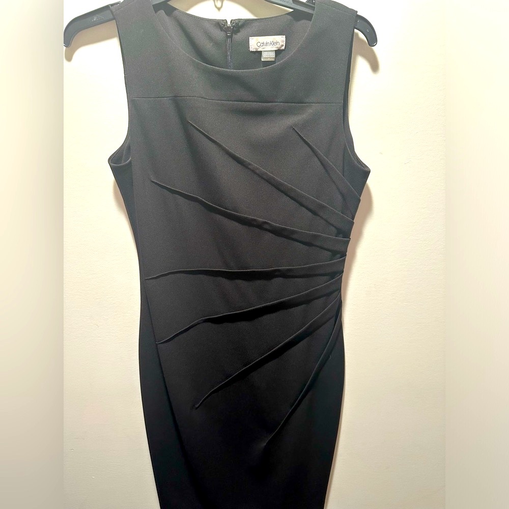 Black cocktail dress size 8 - Picture 4 of 6